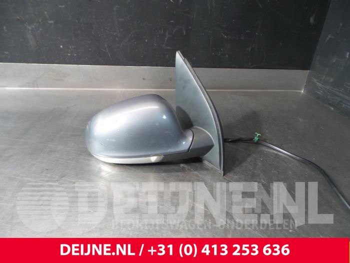 Volkswagen Golf Buitenspiegel rechts O40200
