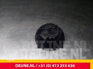 Gebruikte Spiegel motor rechts Mercedes Vito (447.6) 2.2 114 CDI 16V Prijs € 12,10 Inclusief btw aangeboden door van Deijne Onderdelen Uden B.V.