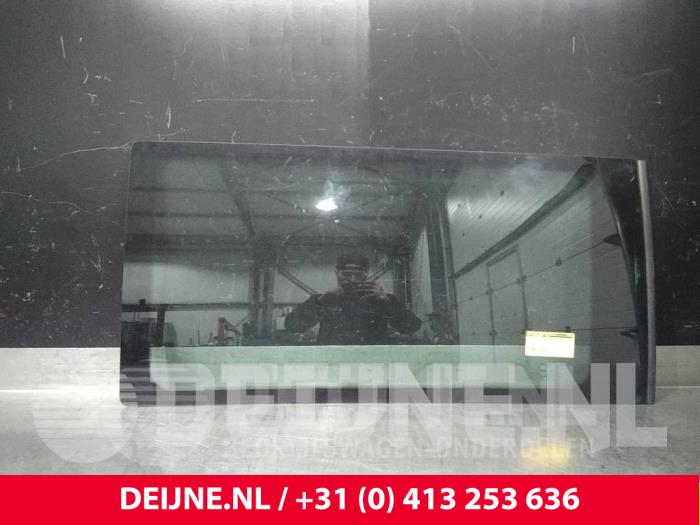 Mercedes Vito Ruit Laaddeur zijkant O40534