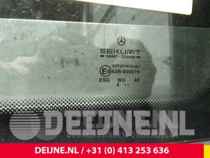 Mercedes Vito Fenster Ladetür Seite O40534 foto 2