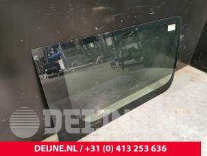 Mercedes Sprinter Ruit 2Deurs links-achter O40864 foto 2
