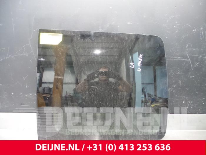 Volkswagen Caddy Extra Ruit 2Deurs links-achter O40907