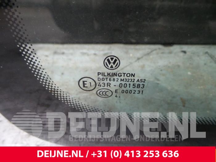 Ruit Extra 2Deurs rechts-achter van een Volkswagen Caddy 2005