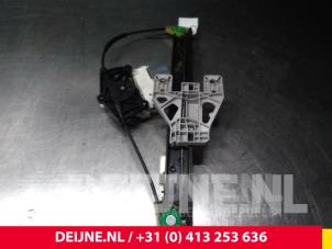 Audi A4 Ruitmechaniek 4Deurs links-achter O41054 foto 2