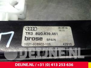 Audi Q3 Ruitmechaniek 4Deurs links-achter O41056 foto 3