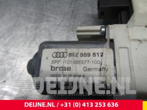 Audi A4 Ruitmechaniek 4Deurs rechts-achter O41192 foto 2