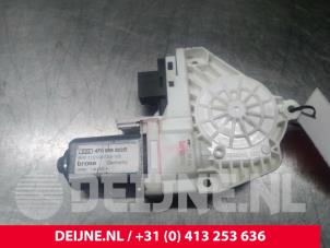 Audi A6 Door window motor O41350 photo 2