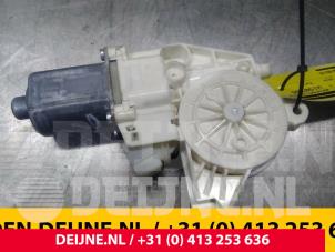 Mercedes Vito Fenstermotor Tür O41364 foto 2