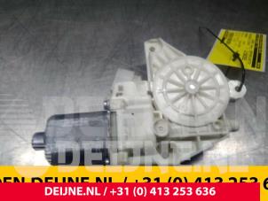 Mercedes Vito Fenstermotor Tür O41365 foto 2