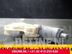 Mercedes Vito Fenstermotor Tür O41365 foto 3