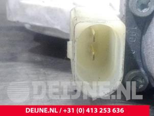 Mercedes Sprinter Raammotor Portier O41368 foto 3