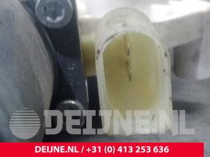 Mercedes Sprinter Raammotor Portier O41370 foto 4