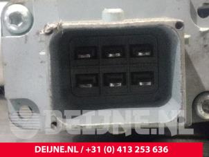 Fiat Doblo Door window motor O41406 photo 3