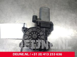 Renault Kangoo Door window motor O41433 photo 3