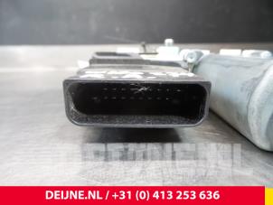 Seat Leon Door window motor O41440 photo 3