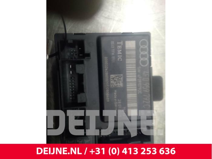 Gebruikte Deur module Audi A6 (C6) 3.0 TDI V6 24V Quattro Prijs € 19,00 Margeregeling aangeboden door van Deijne Onderdelen Uden B.V.
