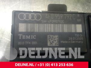 Audi A6 Zentralverriegelung Modul O41455 foto 2