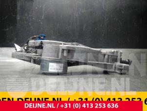 Mercedes C-Klasse Tailgate motor O42649 photo 2