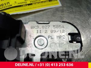 Audi A7 Tailgate lock mechanism O42820 photo 4