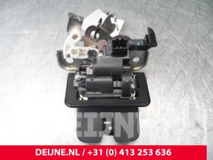 Audi A3 Schließmechanik Heckklappe O42822 foto 2