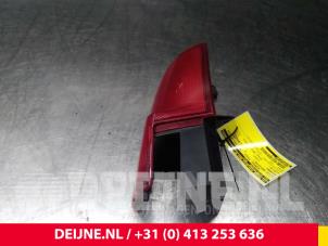 Gebruikte Reflector achterklep links Mercedes Vito (639.6) 2.2 110 CDI 16V Euro 5 Prijs € 12,10 Inclusief btw aangeboden door van Deijne Onderdelen Uden B.V.