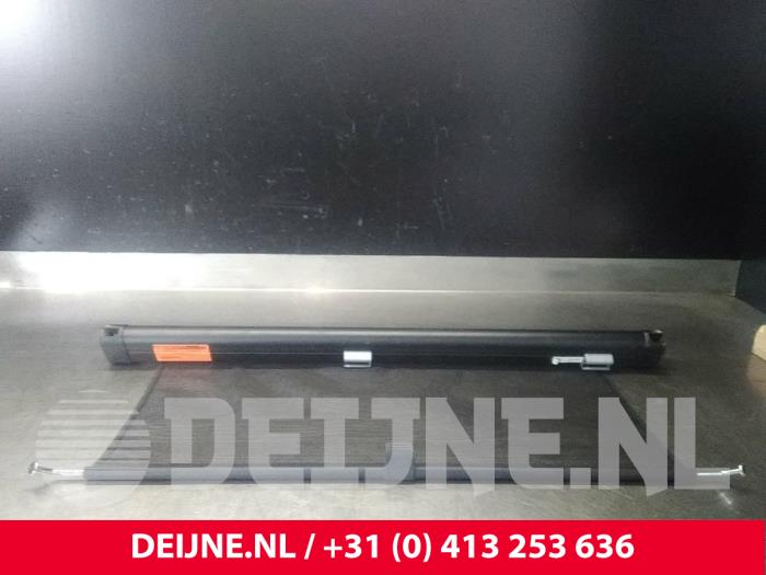 Volkswagen Golf Luggage compartment cover O43031