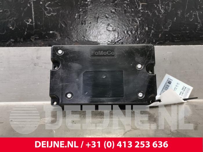 Ford Transit Custom Regelunit Multi Media O43238