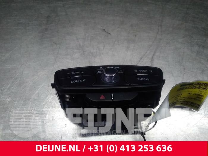Ford Transit Regelunit Multi Media O43239