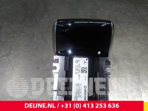 Mercedes C-Klasse Multi-media control unit O43244 photo 4