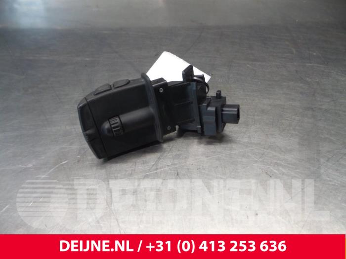 Renault Master Regeleinheit Multi Media O43250