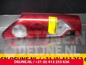 Renault Kangoo Achterlicht links O44407 foto 3