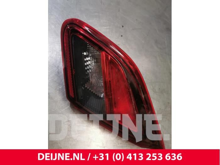 Opel Corsa Rücklicht rechts O44595