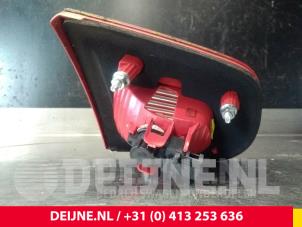 Volkswagen Eos Taillight, right O44617 photo 2