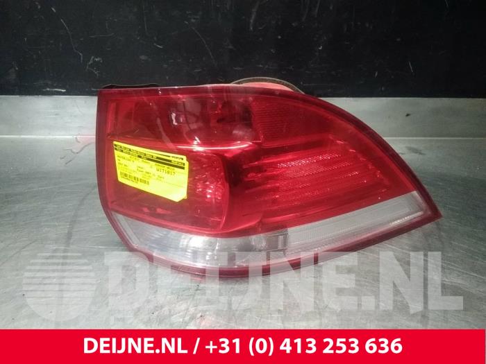 Volkswagen Golf Rücklicht rechts O44651