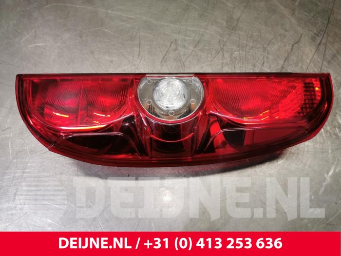 Fiat Doblo Achterlicht rechts O44743