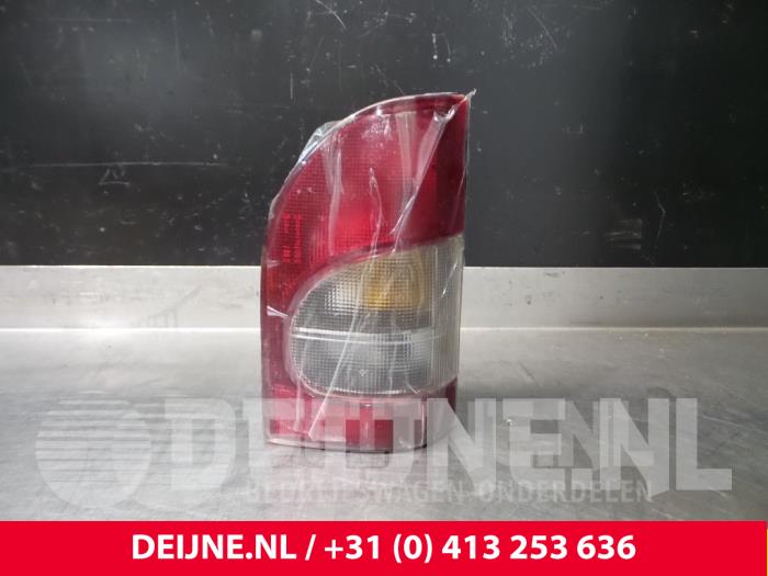 Hyundai H100 Taillight, right O44781