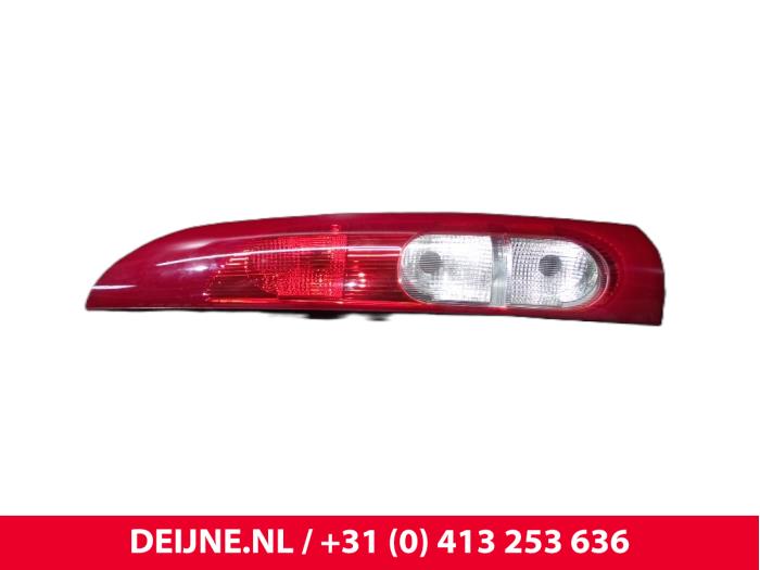 Nissan Kubistar Rücklicht rechts O44805