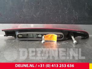 Nissan Kubistar Rücklicht rechts O44809 foto 2