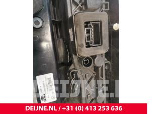 Peugeot Bipper Taillight, right O44885 photo 4