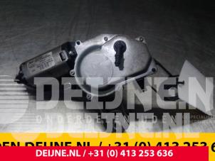Ford Transit Connect Scheibenwischermotor hinten O45052 foto 2