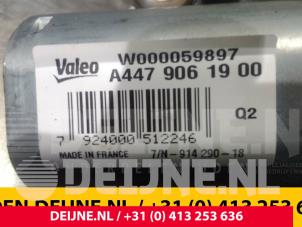 Mercedes Vito Scheibenwischermotor hinten O45107 foto 2