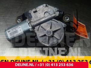 Mercedes Vito Scheibenwischermotor hinten O45107 foto 3