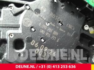 Volkswagen Golf Plus Ruitenwissermotor achter O45186 foto 4