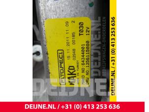 Peugeot Bipper Scheibenwischermotor hinten O45283 foto 3
