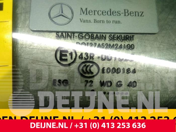 Portierruit 2Deurs links van een Mercedes-Benz Sprinter 3,5t (907.6/910.6) 311 CDI 2.1 D FWD 2018