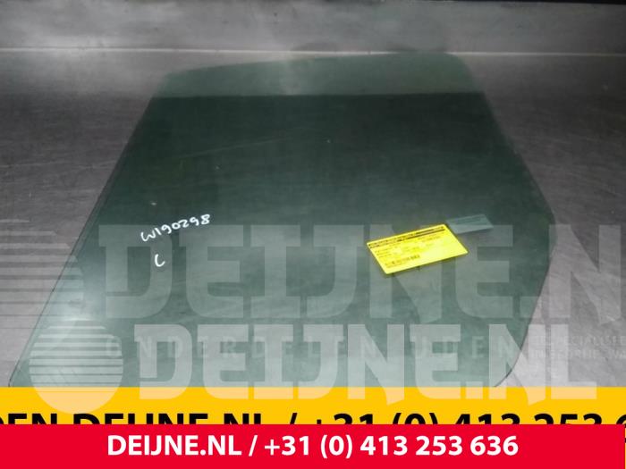 Mercedes Sprinter Türscheibe 2-türig links O45362