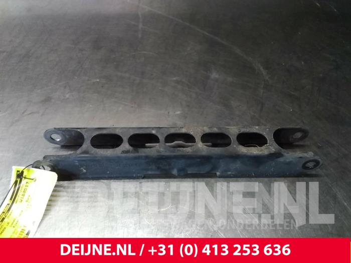 BMW X1 Querlenker unten links hinten O45483