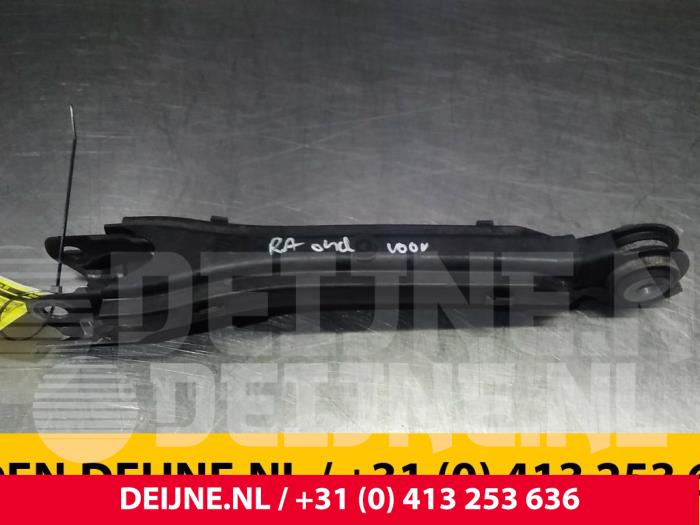 Mercedes C-Klasse Draagarm onder rechts-achter O45517