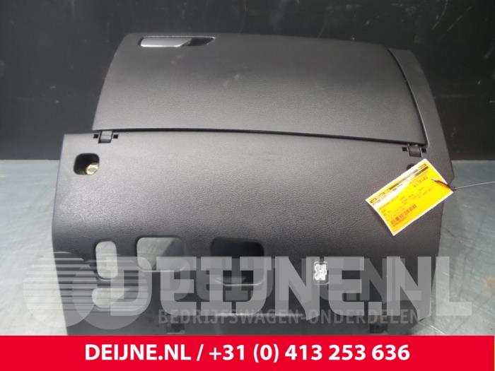 Audi A3 Dashboardkastje O45806