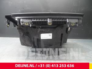 Audi A3 Handschuhfach O45806 foto 2